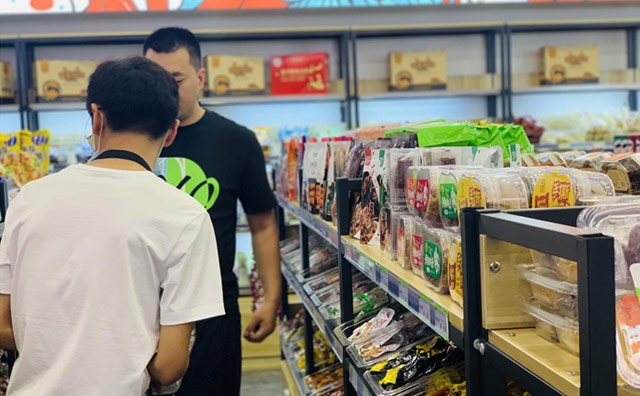 多种零食店加盟营销方式，怡佳仁助力创业者们成功创业